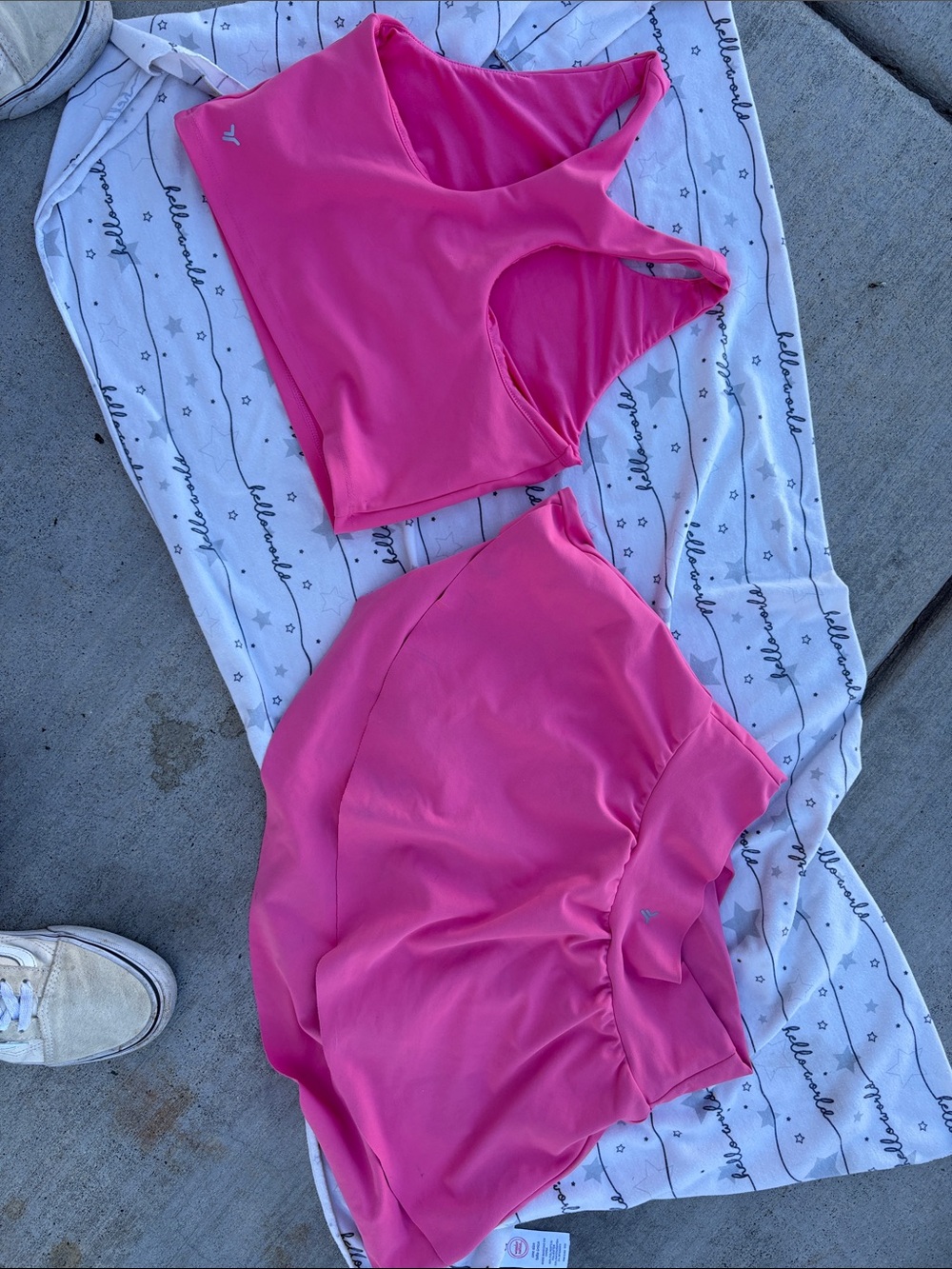Old Navy Hot Pink Active Crop Top and Skirt Set - Picture 3 of 6